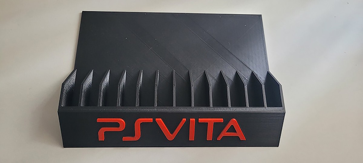PlayStation Vita - よし s-l400.jpg