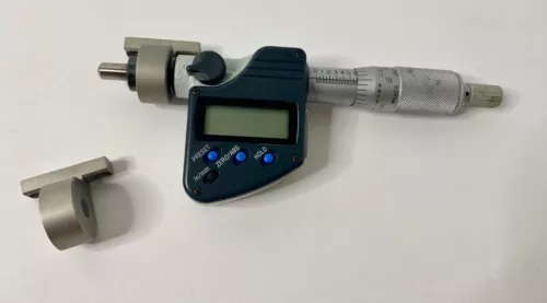 Mitutoyo 350-354 Micrometer Head Digital Display READ
