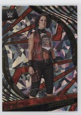 2022 Panini Revolution WWE Fractal Bayley #75 0nr3