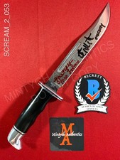 Timothy Olyphant Laurie Metcalf dual signed Buck 120 knife Scream 2 Beckett COA