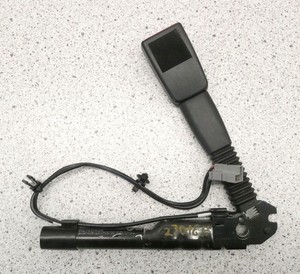 BMW E90 325i, Untergurt mit Gurtstrammer rechts, 72119119542, 72117126296