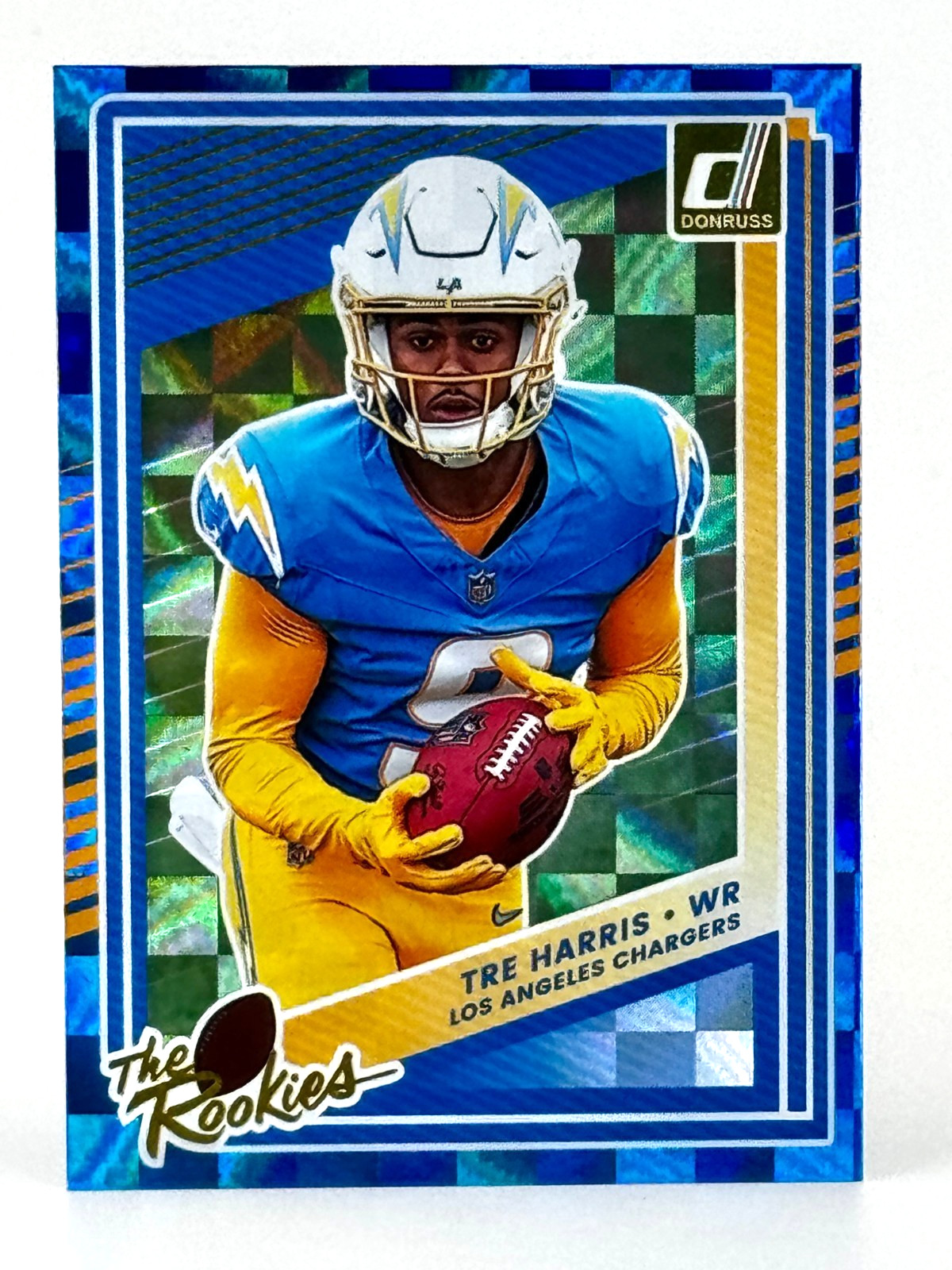 🏈 2025 Panini Donruss #29 The Rookies Refractor - Tre Harris (RC) Chargers