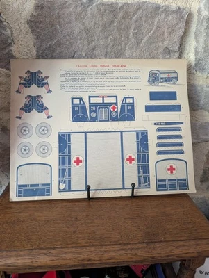 Decoupi cartonnage découpage planche a découper Camion Croix-Rouge Française WW2 - Photo 1/4