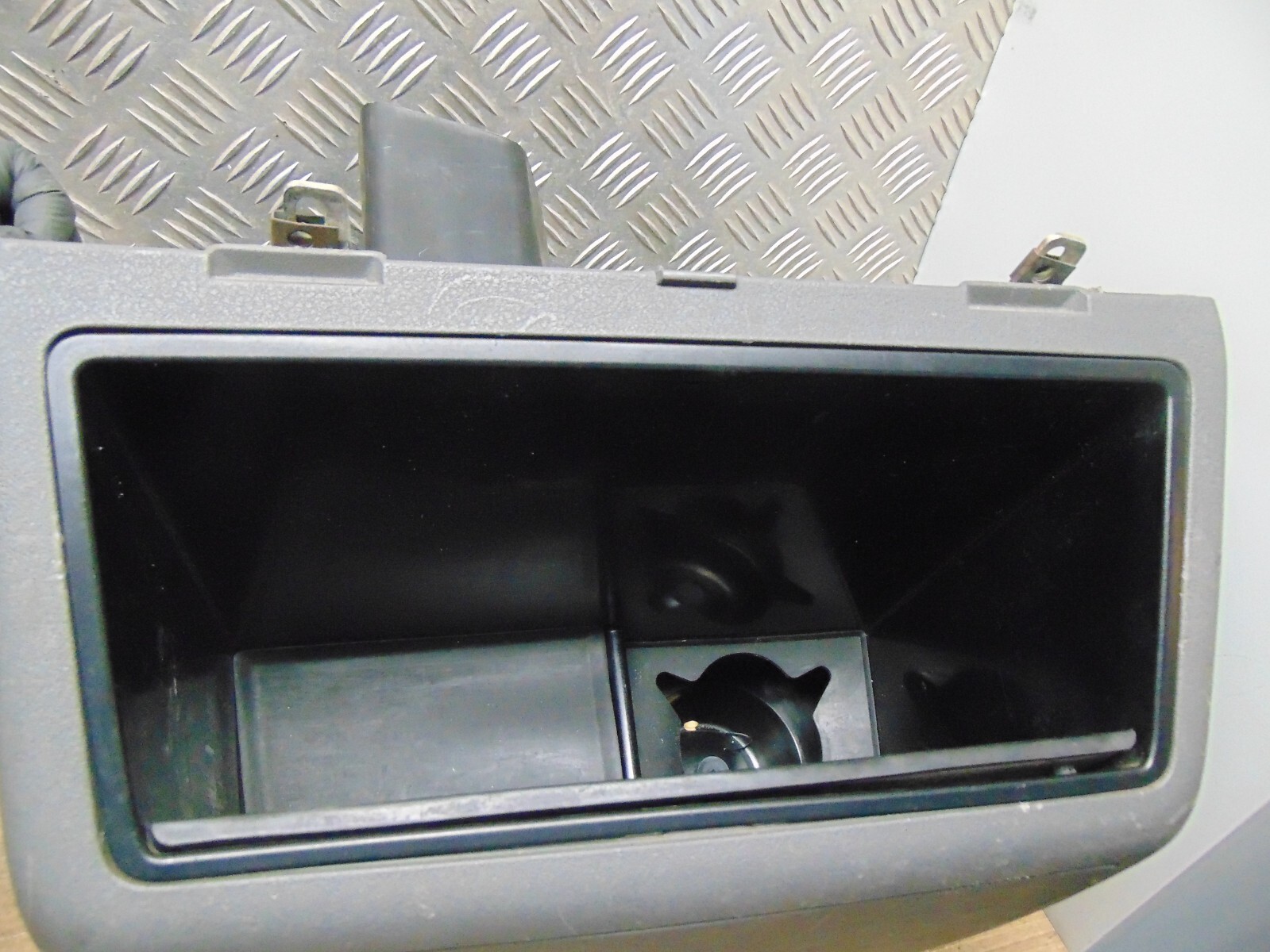 VW T4 Mittelkonsole Ablagefach Fach grau 7D1820689 (1) | eBay