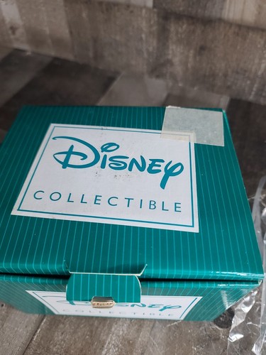 WDCC Disney Chicken Little "Second Chance Champ" in Box with COA - Picture 6 of 10