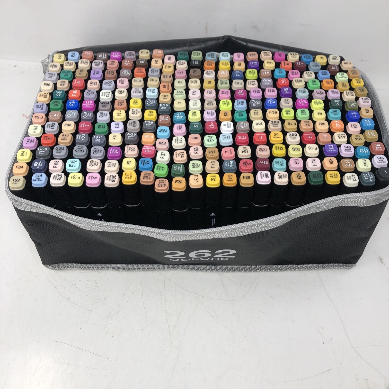 262-Color Dual-Tip Alcohol Markers for Professional Art Drawing-image