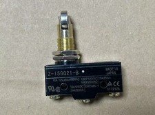 One Omron 15A Z-15GQ21-B Micro Switch Fast Shipping