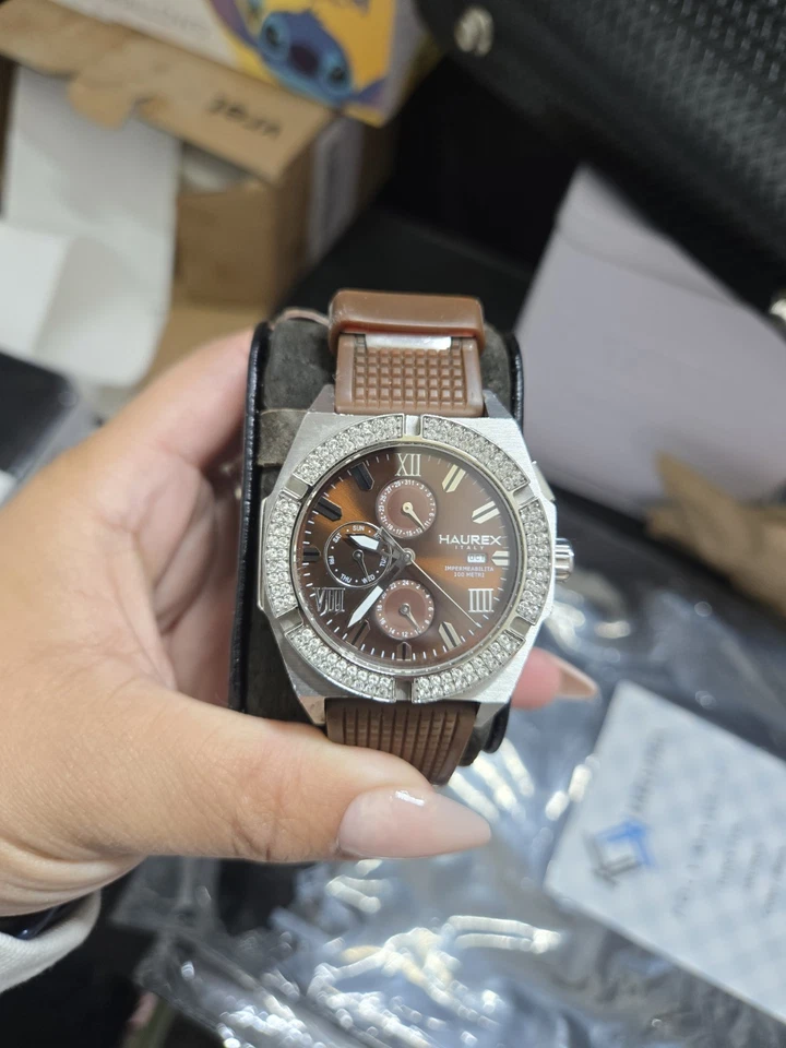Haurex Italia Challenger Brown Dial and Rubber Chronograph Unisex Watch 1S305DMH - Image 3 of 4