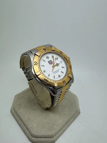 Mens Tag Heuer WE1122-R Professional Quartz Wrist Watch Running