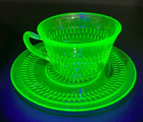 Vtg Uranium Glass Roulette Pattern Cup & Saucer Green Depression Anchor Hocking