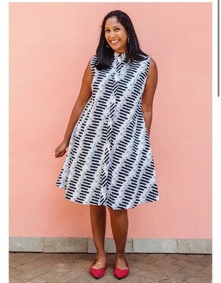 Zuri All That Jazz Classic Musical Structured Cotton Dress with Pockets size M