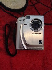 Fujifilm FinePix 4700 Zoom Digital Camera