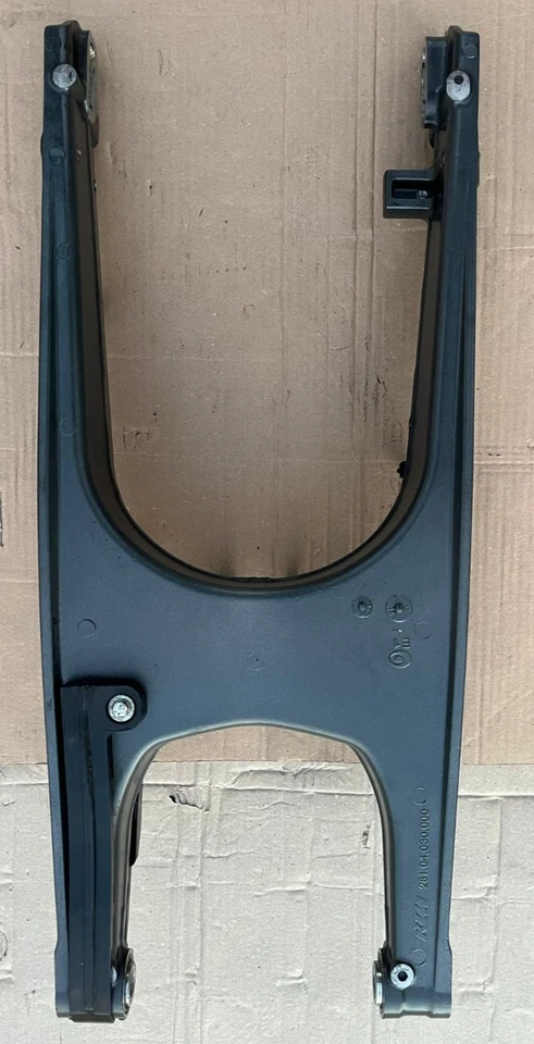 FORCELLONE POSTERIORE KTM DUKE 125/390 2021/2023 COD. ART. 28104030044BA - Immagine 3 di 4