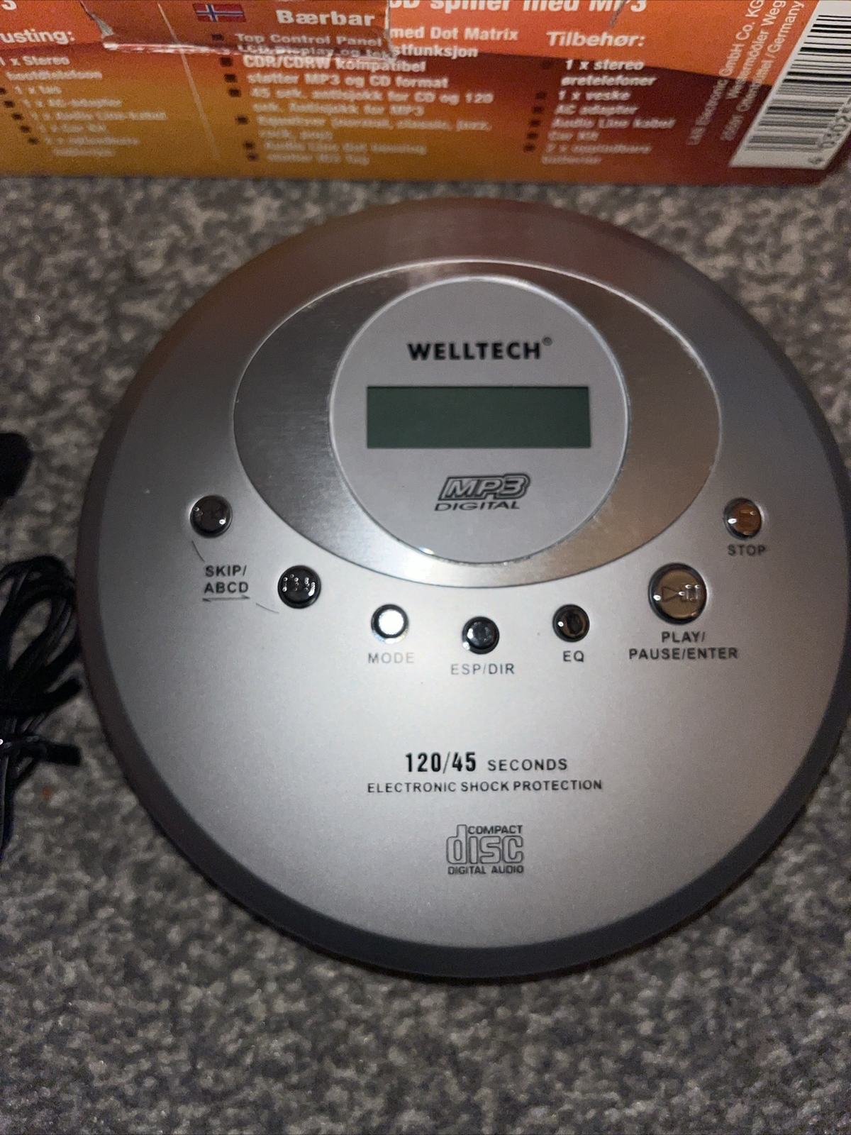 Welltech Portable Cd Player With Headphones Car Lead Mains RCA Retro