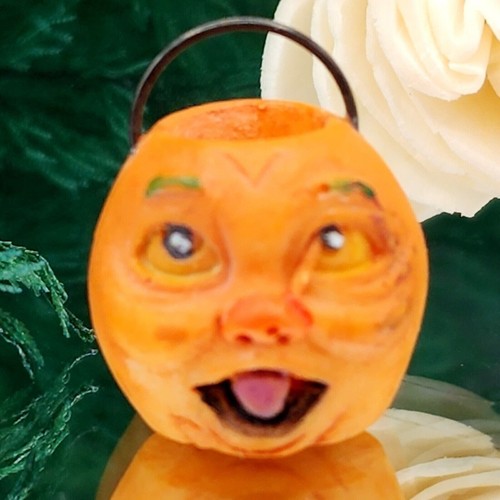 Miniature Dollhouse Halloween Pail Bucket Silly Pumpkin Haunted House Diorama