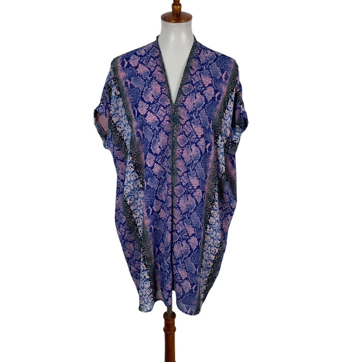 karlie boho dress Womens Medium Blue Tunic Short Sleeve Festival Vacay Sarah June Bridals Vinatge Modest Color:Lilac Floral eye and hidden zip