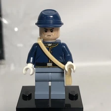 Lego Cavalry Soldier Minifigure (tlr020 The Long Ranger) stubble/side pouch