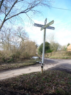 Gate Crossroads Photo 6x4 Steventon: Hatch Gate crossroads Steventon/SU5447 Looking up ...