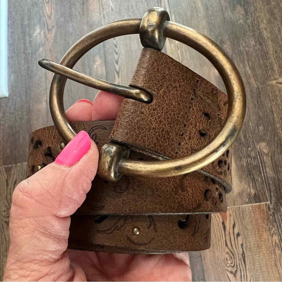 Oval Gold Tone Brass Tone Buckle Boho Belt Size medium made  display picture 1