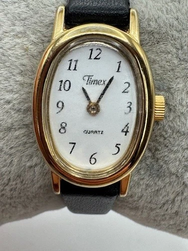 Vintage Ladies Timex Gold Tone Quartz Watch New Battery