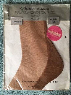 Aristoc Harmony fully fashioned stockings 10.5" Coriander
