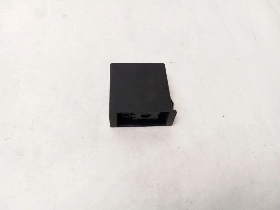 GUANTERA LINTERNA LINTERNA LINTERNA CARGADOR ENCHUFE se adapta a BMW 325 XI 2006 OEM 61138352336 Foto 2 de 4