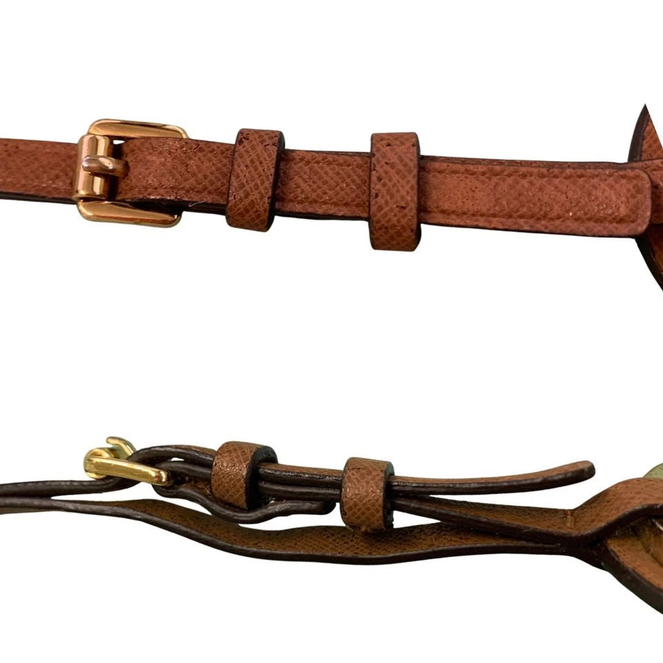 Bolso Michael Kors Dije Cuero Redondo y Logotipo Tono Dorado con Hebilla de Cinturón de Cuero Foto 3 de 4