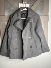 American Eagle Wool Button Up Peacoat Men’s Size Medium Nice