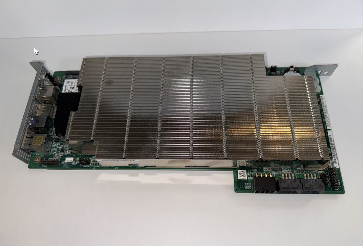 【良品】AMD BC-250 GDDR6 16GB 動作OK ベンチOK ASRock BC-250 4U12G GDDR6 AMD PS5 APU 16GB w/ Radeon Graphics+