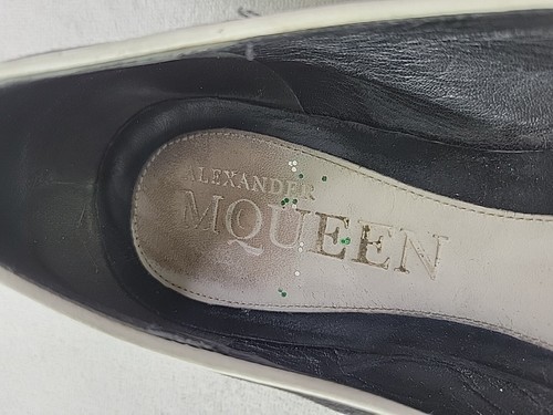 Alexander McQueen Womens 8 (38.5) Black Suede Slip On Flats Loafer Sequin Skulls - Picture 9 of 21