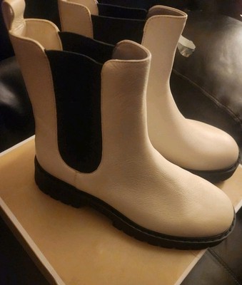 Michael Kors Asher Leather Lug Ankle Boots Womens Size 11 Light Cream NIB $175