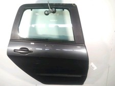 Porte arrière et accessoires Peugeot 104