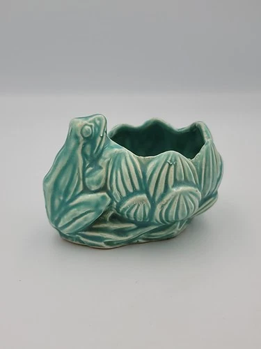 Vintage McCoy Frog Planter Turquoise Aqua Water Lily Pottery 5” wide USA