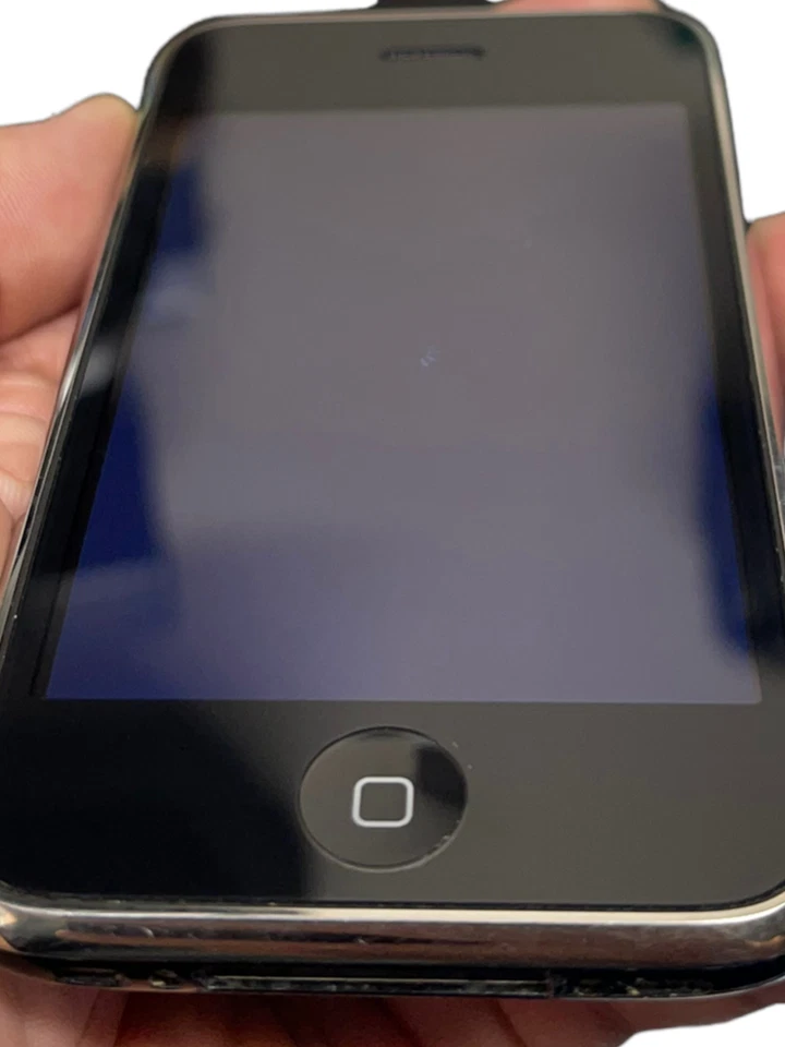 Apple iPhone 3GS - 16GB - Black (AT&T) A1303 (GSM) - Image 4 of 4