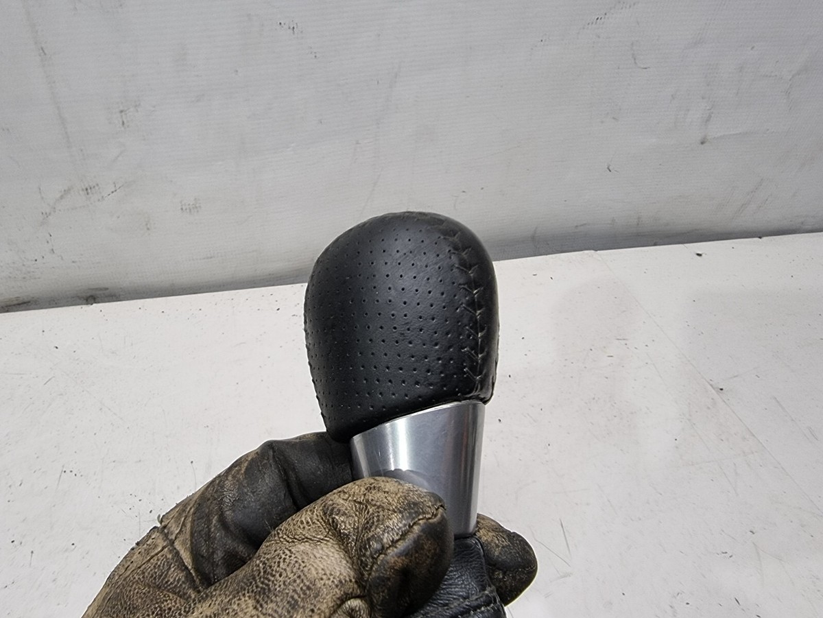 2015 VOLVO S60 V60 R-DESIGN 6-SPEED MMT6 GEAR LEVER KNOB 31259341