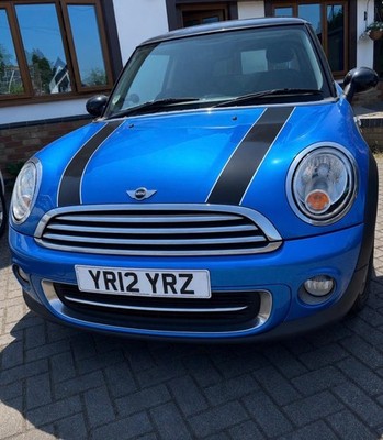 Mini Hatch Cooper Pimlico 2012
