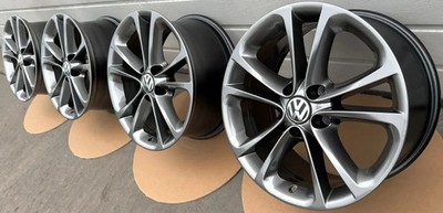 Original VW Passat CC 3C Scirocco III 3G5 17 Zoll Alufelgen SPA 3C8601025K NEU