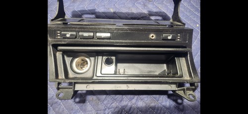 01-06 BMW 3 Series E46 Ashtray Center Console Ash Tray Shelf Black - Picture 3 of 4