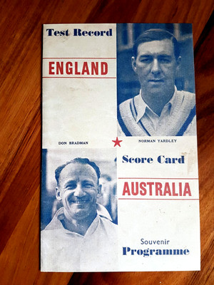 ENGLAND  AUSTRALIA TEST SCORE CARD 1948 SOUVENIR PROGRAMME CRICKET DON BRADMAN