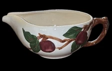 Vintage Franciscan Apple Batter Bowl with Spout