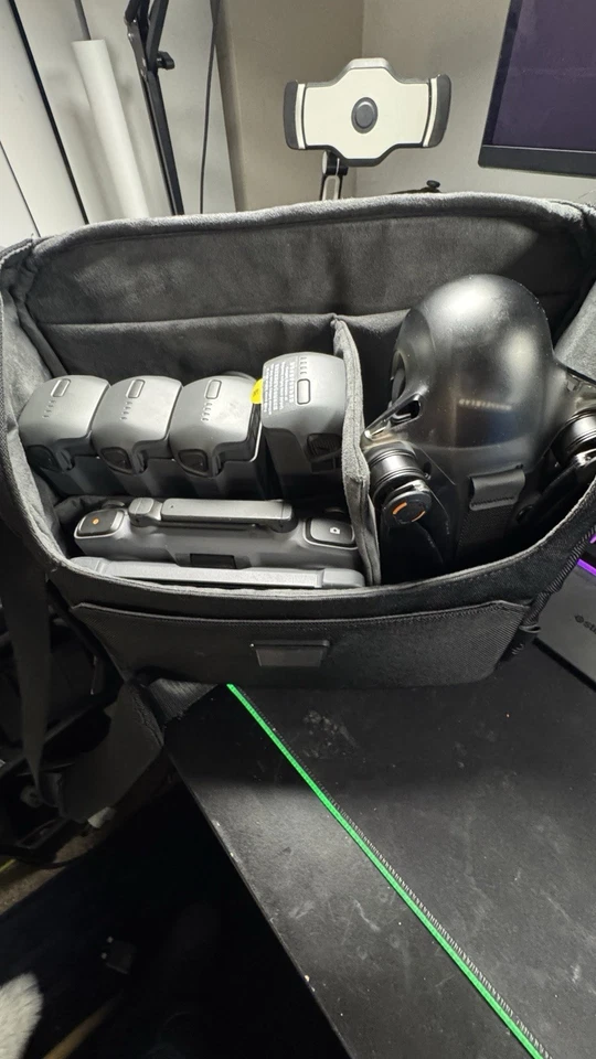 DJI Mavic 4 Pro 512GB Creator Combo  - Image 2 of 4