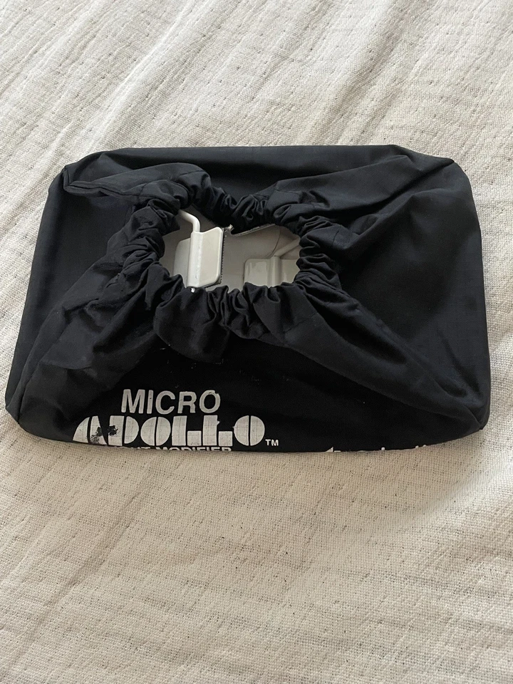 Westcott Micro Apollo Light Modifier Diffuser Softbox 5 by 8 inch Photography - Image 3 of 4