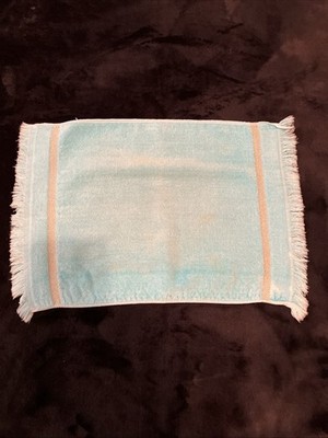 VINTAGE Callaway By Milliken 11x17 Hand Towel AQUA WITH SILVER TRIM.