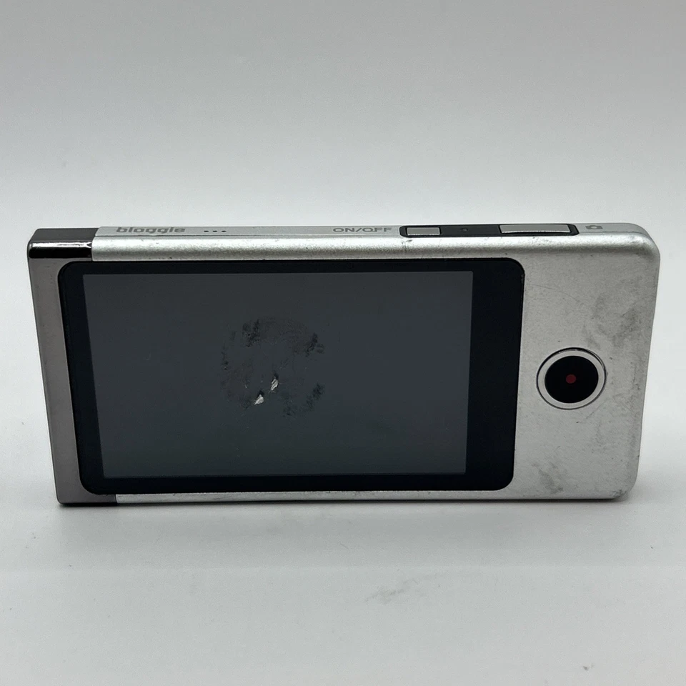 Sony Bloggie MHS-TS10 4GB Touch USB Video Camera Tested & Working - Image 2 of 4