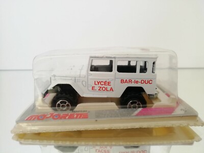 Majorette 4x4 Toyota Jeep Refuge De Cathy in weiß in Box