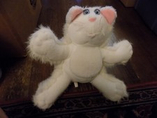 Vtg Fisher Price White Purr-Tenders 1987 Cat Stuffed Big Fluffy Kitty Plush Toy