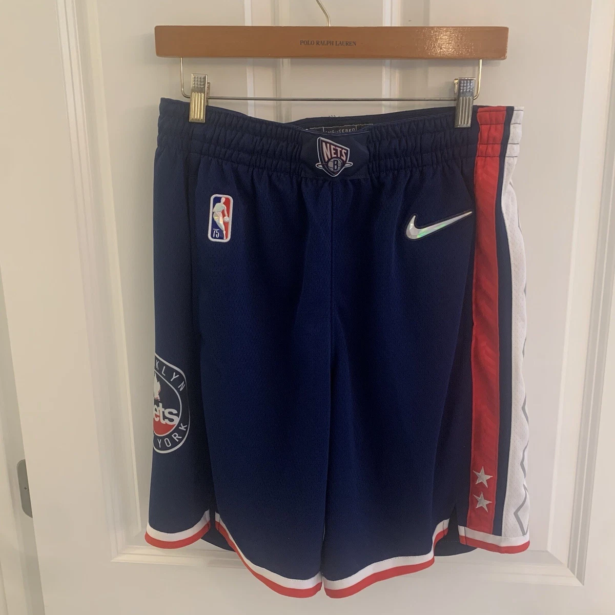 Nike brooklyn hotsell nets shorts
