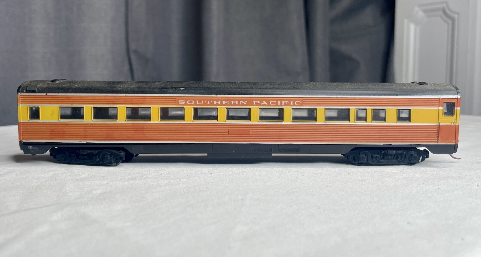 HO Scale Southern Pacific Daylight Passenger Cars HO Scale Lot of 4 eBay