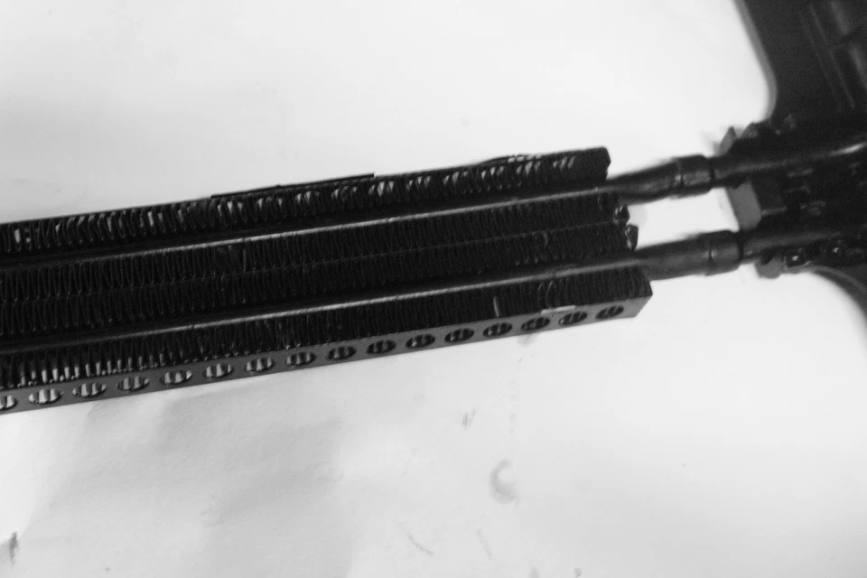 06 E90 宝马 330I SEDAN RWD P/S 动力 STEERING FLUID 冷却器 M3319 — 第 4/4 张图片