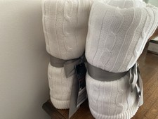 2X White Soft Cable Knitted Luxury Baby Blankets Reversible Knitted Plush Finish